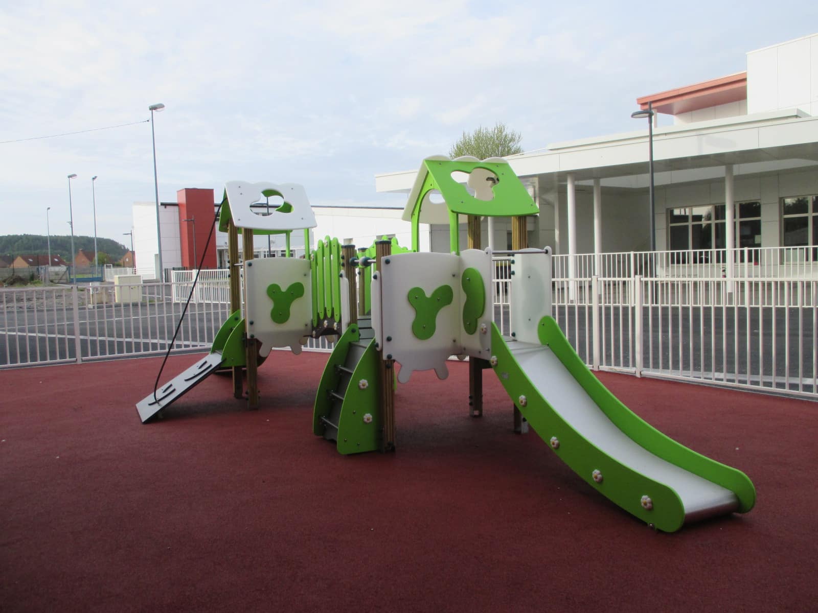 Aire de jeu Roost-Warendin