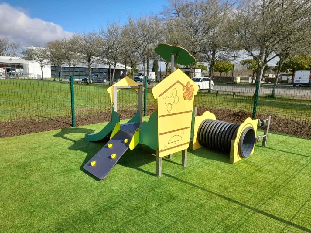 aire de jeux pour les tout-petits