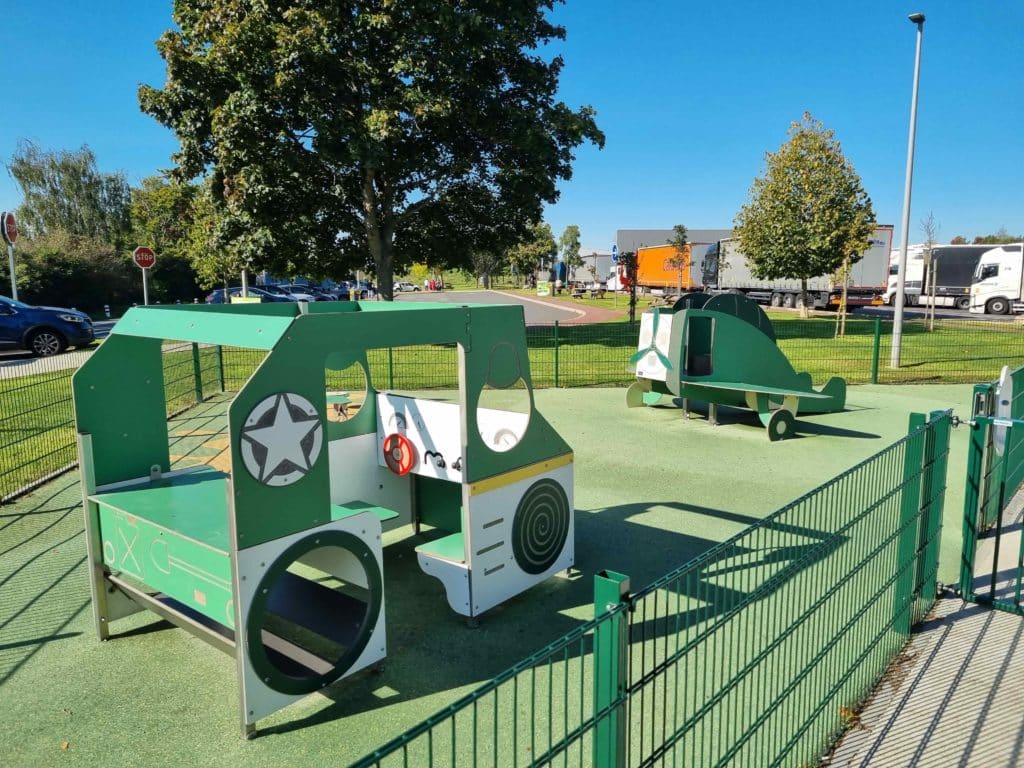 Aire de jeux extérieure sur l’aire d’autoroute Dyneff Giberville