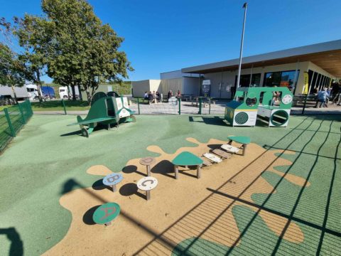Aire de jeux extérieure sur l’aire d’autoroute Dyneff Giberville