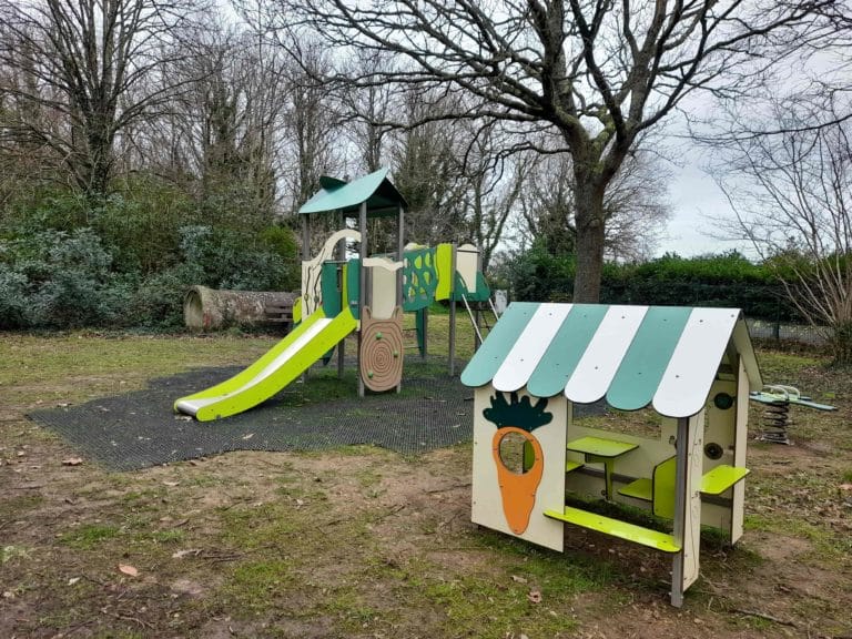 Aire de jeux – Lanvern