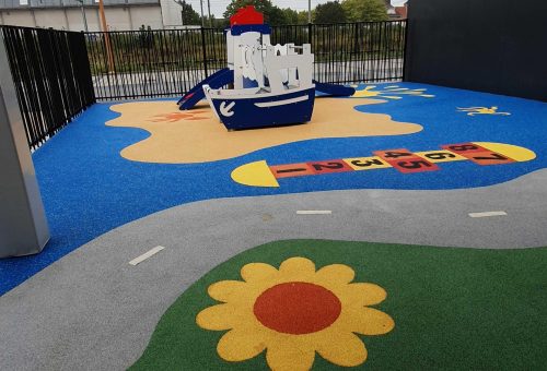 Aire de jeux à la crèche de Etaples